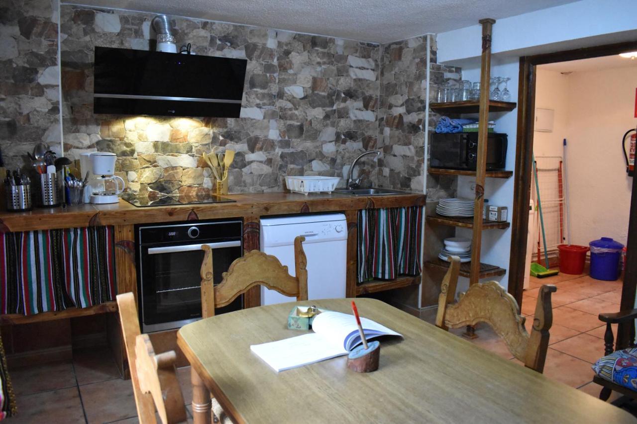 La Rocalla Del Tietar Villa Sotillo de la Adrada Eksteriør billede