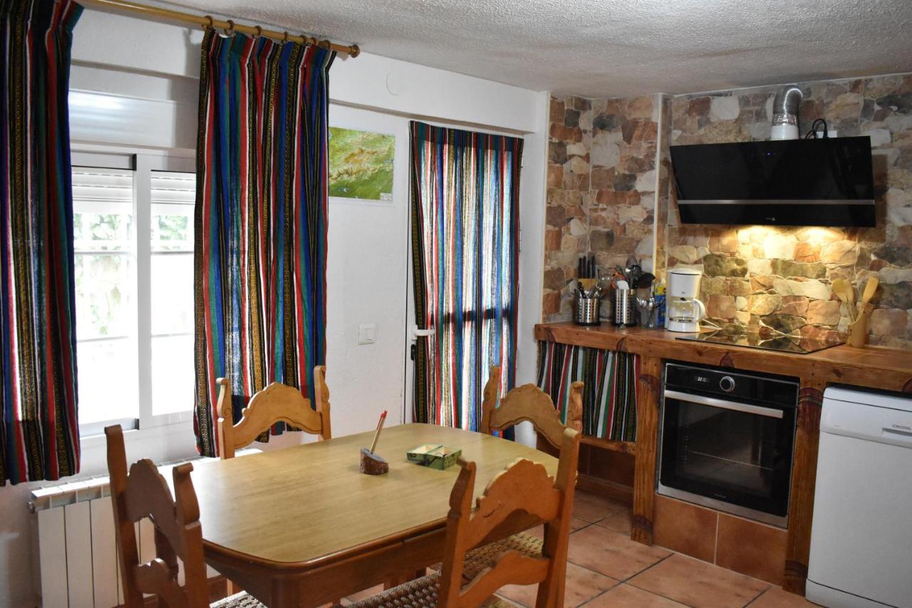 La Rocalla Del Tietar Villa Sotillo de la Adrada Eksteriør billede